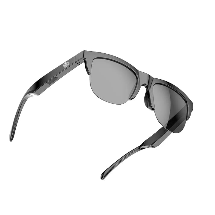 Smart Bluetooth sunglasses for hands-free calls, music & blue light protection.